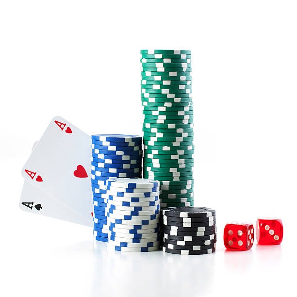 Live dealer at Egypt's Book of Mystery table on aleksis togel